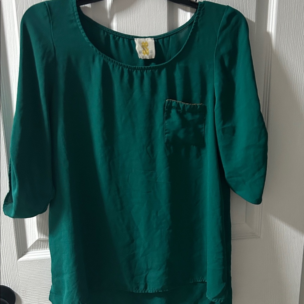 Elegant Green Women's Blouse